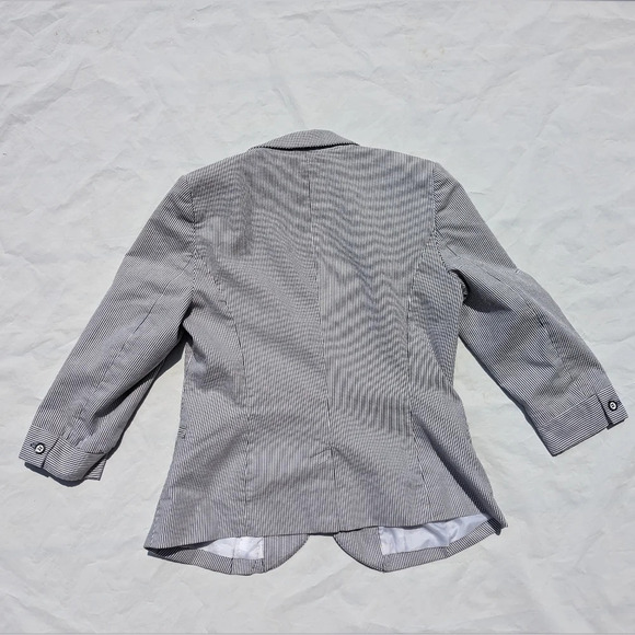 Grace Pinstripe Button Front Blazer  Woman's Size 8 - Picture 9 of 9
